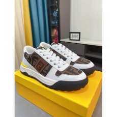 Fendi Low Shoes